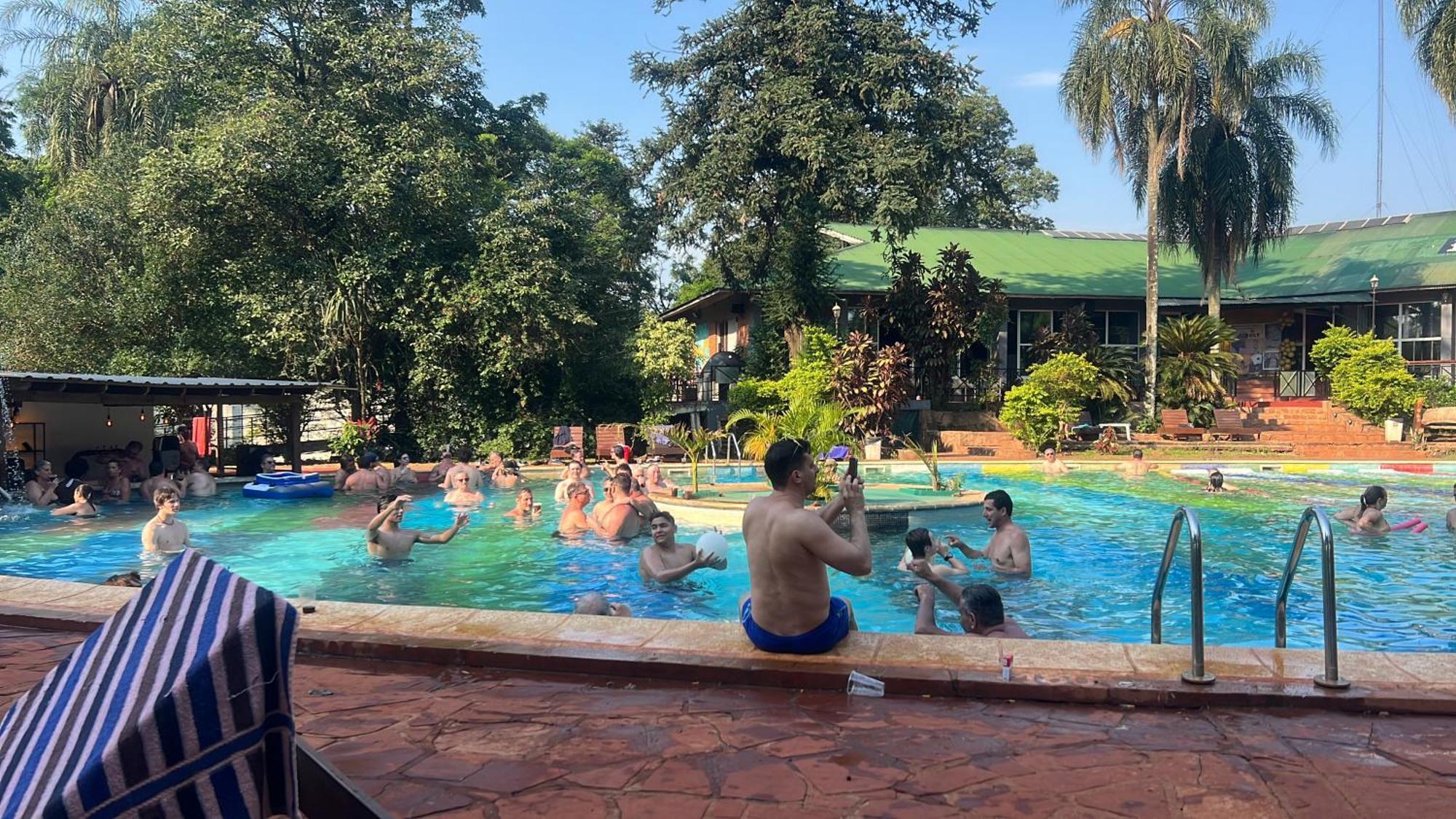 Beer Hotel Iguazu Puerto Iguazú Exteriör bild